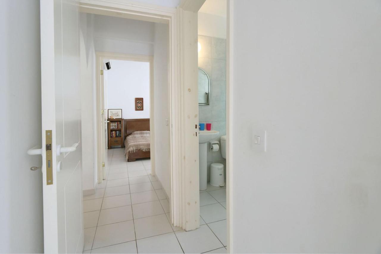 Victor Apartment Пафос Екстер'єр фото